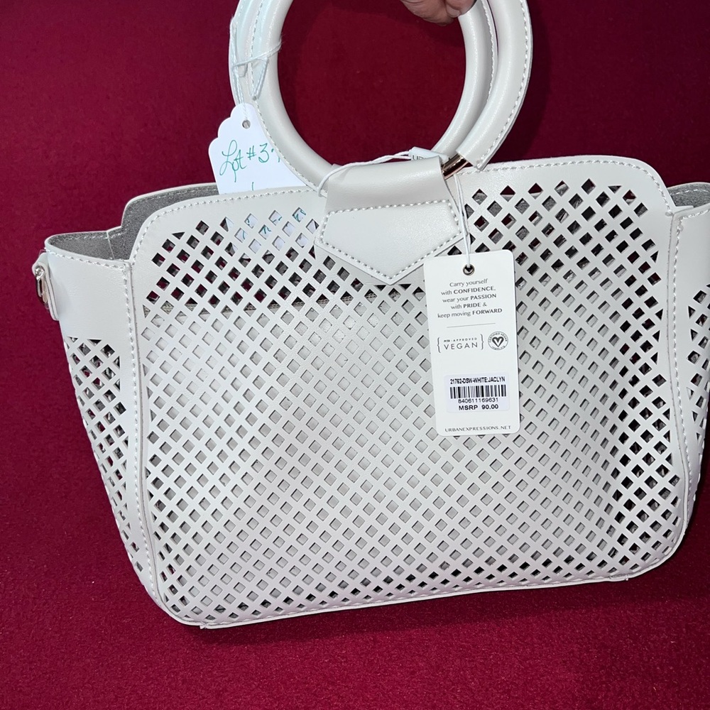 Urban Expressions White Vegan Clutch**NEW W/TAGS**VEGAN APPROVED - Picture 9 of 16
